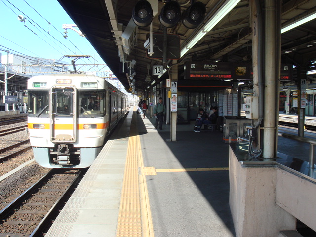 JR名古屋駅 関西本線