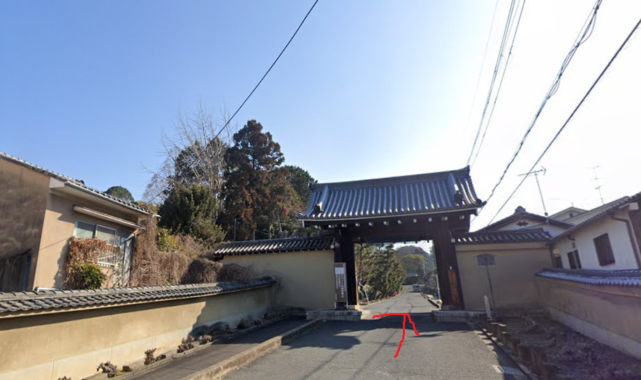 すると、もう目の前が東福寺になります。