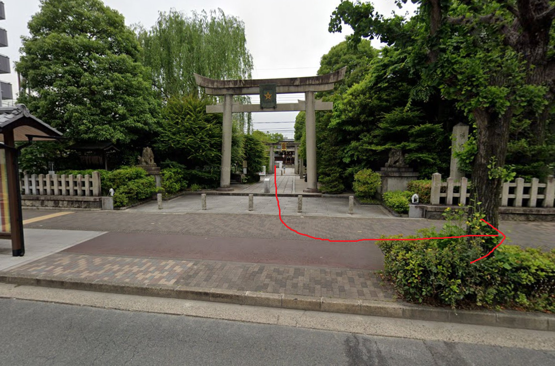 晴明神社から、左方向に進みます。