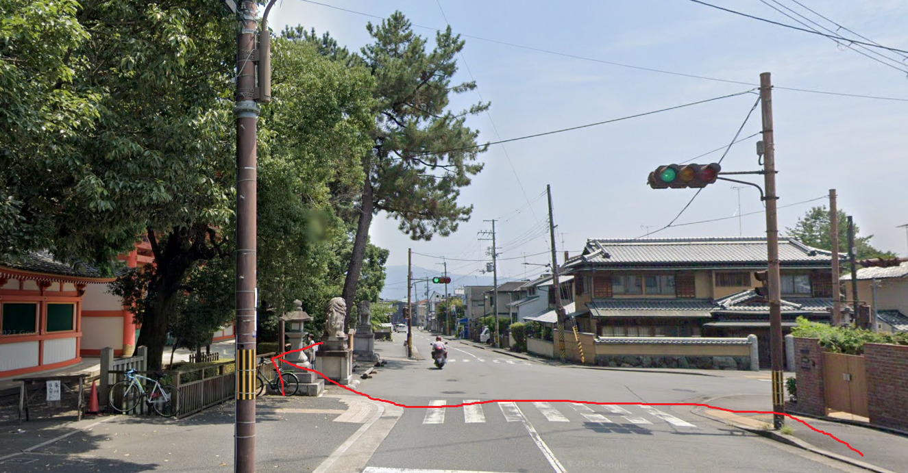 すぐ左側に、今宮神社が見えてきます。