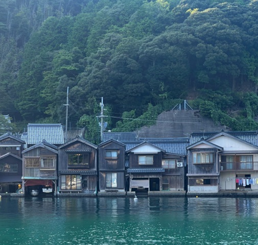 伊根の舟屋
