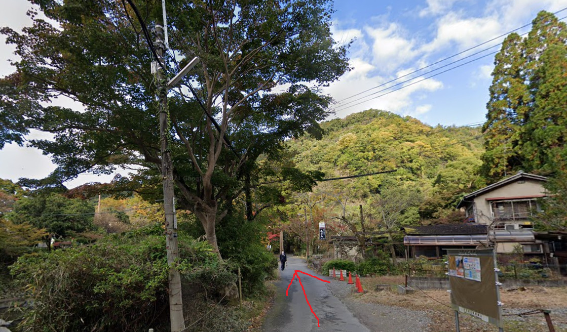 長らく、1本道が続きます。