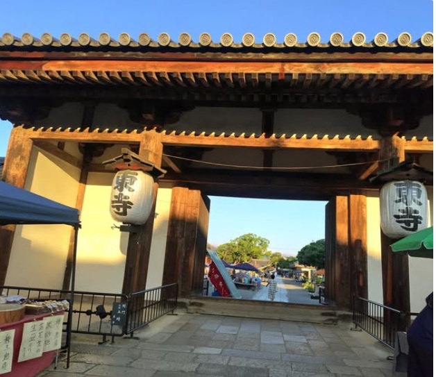 東寺の弘法市